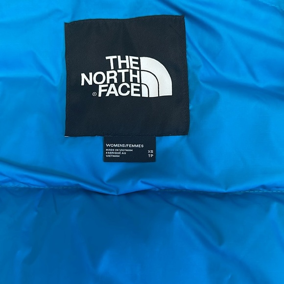 Womens TNF The North Face Nuptse Short Crop 700-Down Jacket - Acoustic Blue - Picture 3 of 9